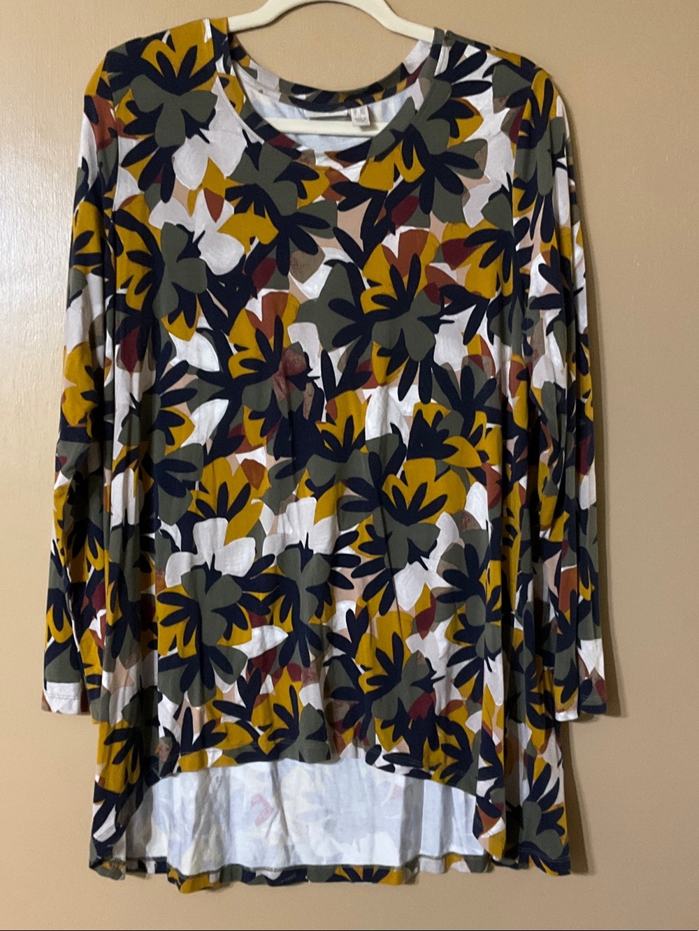 LOGO Long Sleeve Floral Print Top